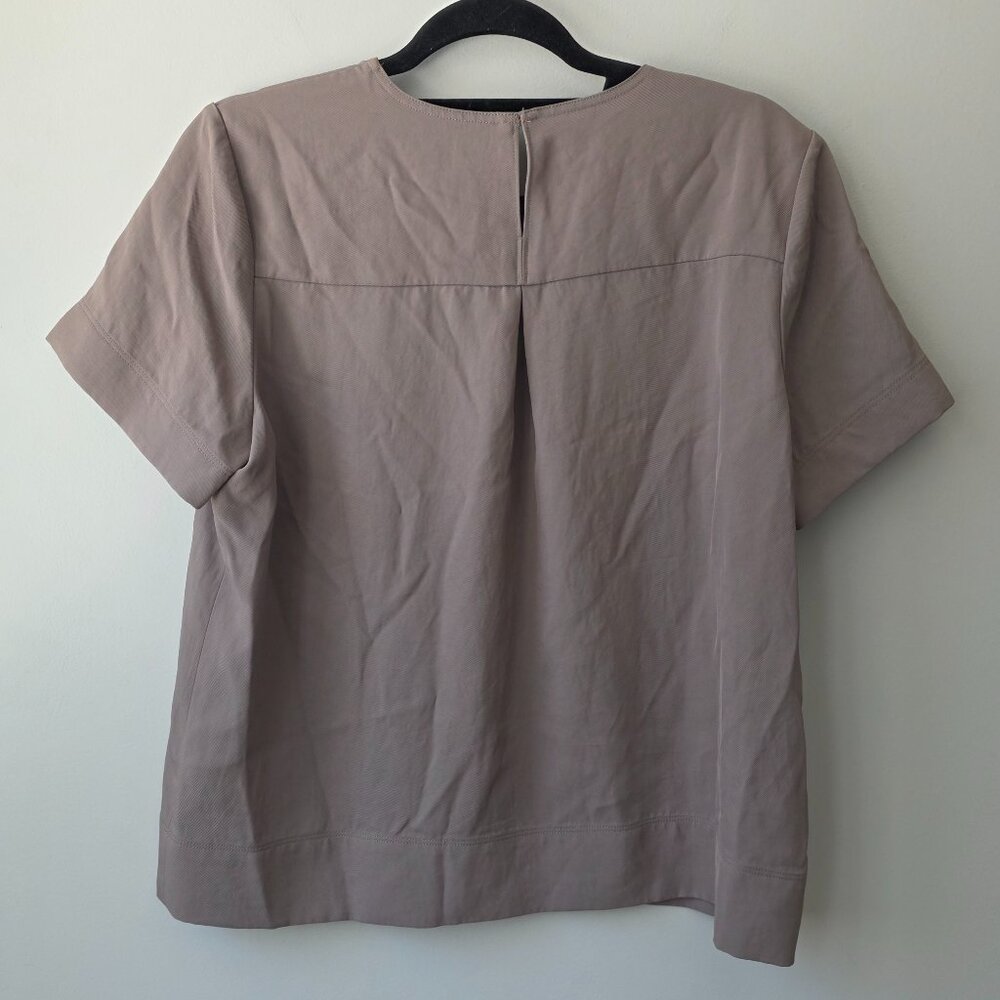 EVERLANE Drapey T-Shirt Blouse | Size 6 | Dark Taupe / Clay Short Sleeves - Picture 4 of 8